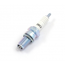 ����� NGK D8EA ������������ (2120) (4T �������� CG/CB 125-250��)